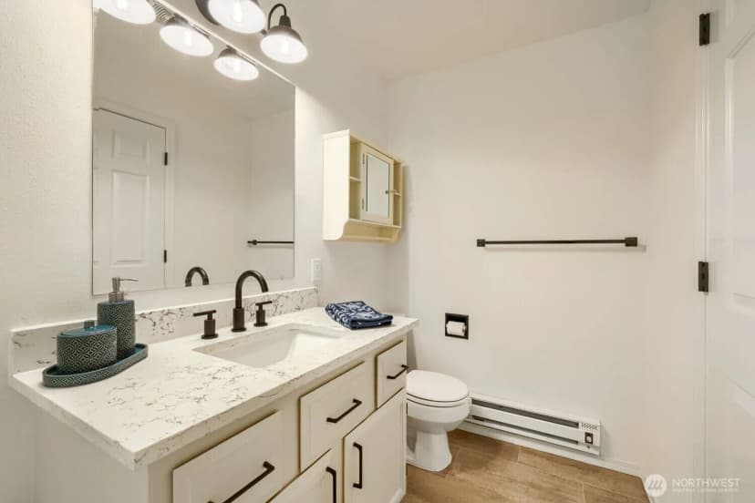 Property photo for 927 132nd Street Sw #b4, Everett photo 14