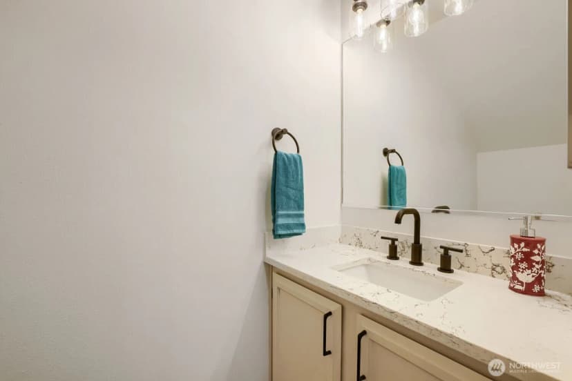 Property photo for 927 132nd Street Sw #b4, Everett photo 22