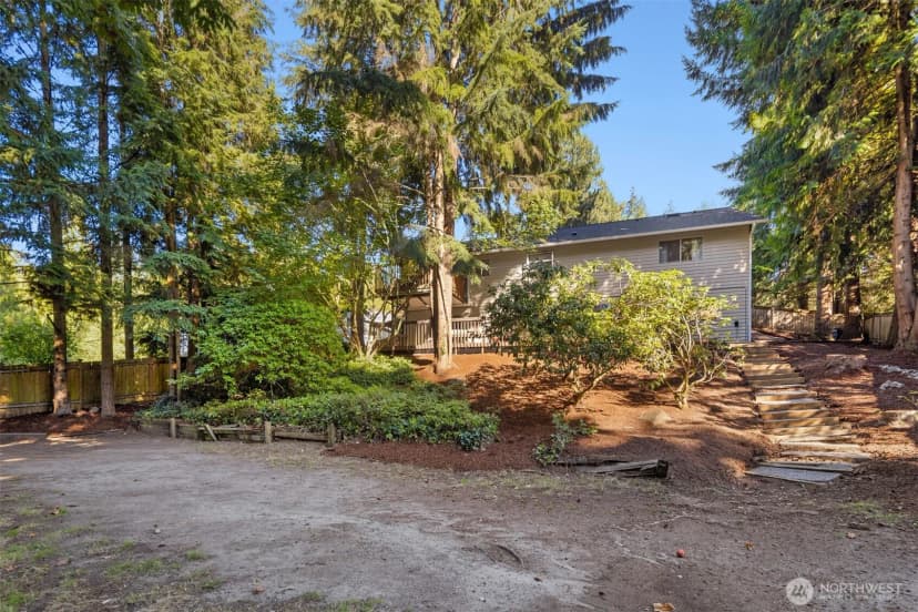 Property photo for 18439 146th Avenue Ne, Woodinville photo 35