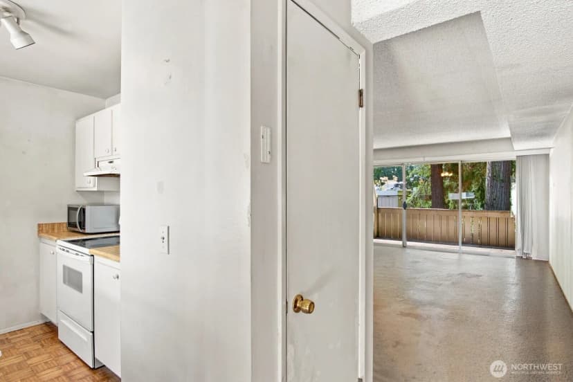Property photo for 4801 180th Street Sw #b205, Lynnwood photo 6