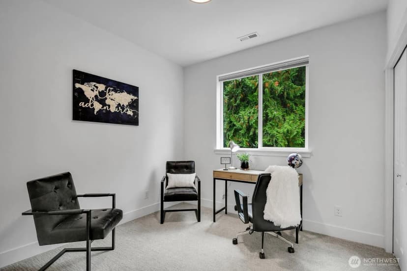 Property photo for 1413 239th Avenue Ne, Sammamish photo 13
