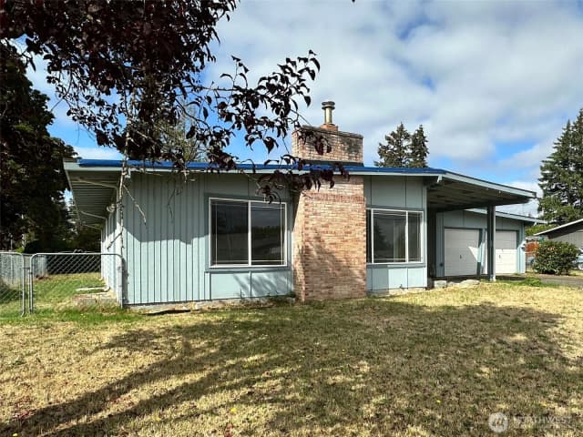 Property photo for 14208 Golden Given Rd E, Tacoma photo 2