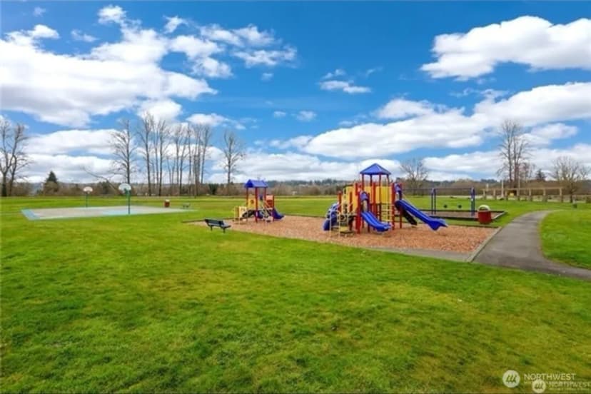 Property photo for 4152 65th Avenue Ct E, Fife photo 33