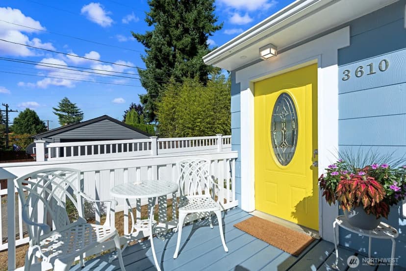 Property photo for 3610 Sw Kenyon Street, Seattle photo 3