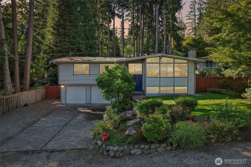 Property photo for 16217 Se 42nd Place, Bellevue photo 36