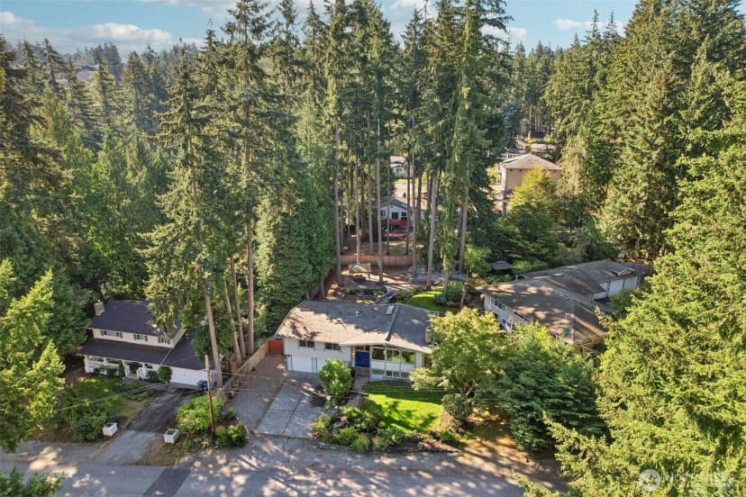 Property photo for 16217 Se 42nd Place, Bellevue photo 28