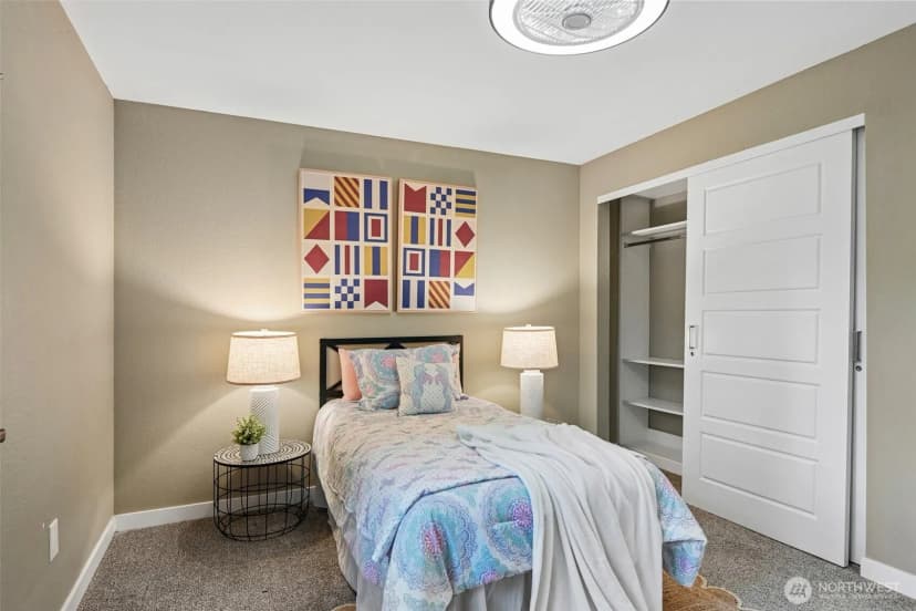 Property photo for 16217 Se 42nd Place, Bellevue photo 10