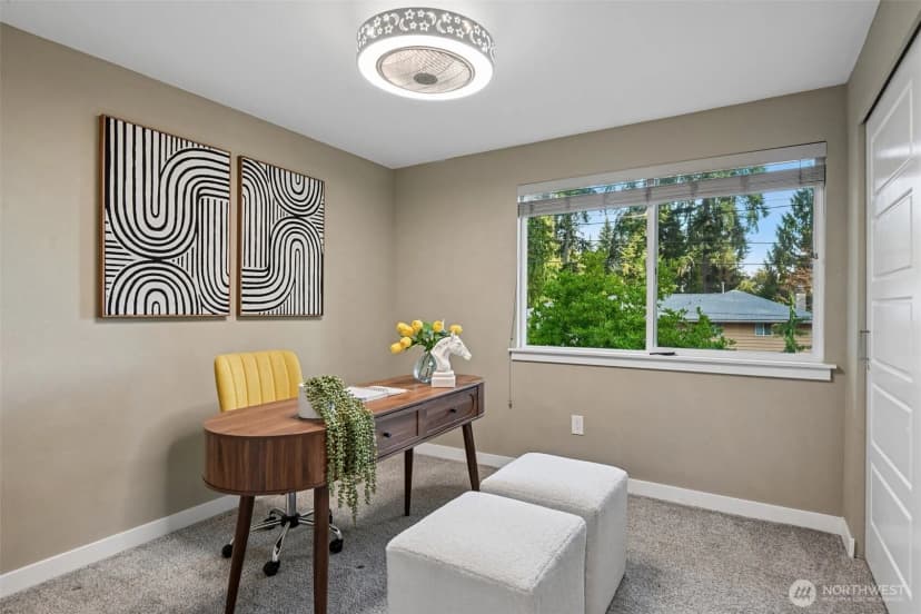 Property photo for 16217 Se 42nd Place, Bellevue photo 8