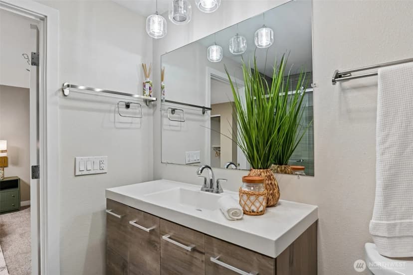 Property photo for 16217 Se 42nd Place, Bellevue photo 13