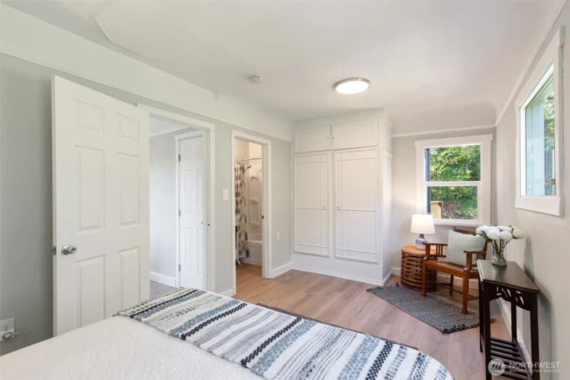 Property photo for 13222 37th Avenue S, Tukwila photo 20