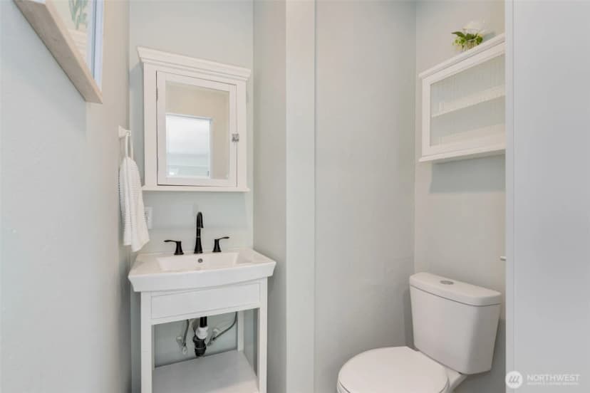 Property photo for 13222 37th Avenue S, Tukwila photo 13
