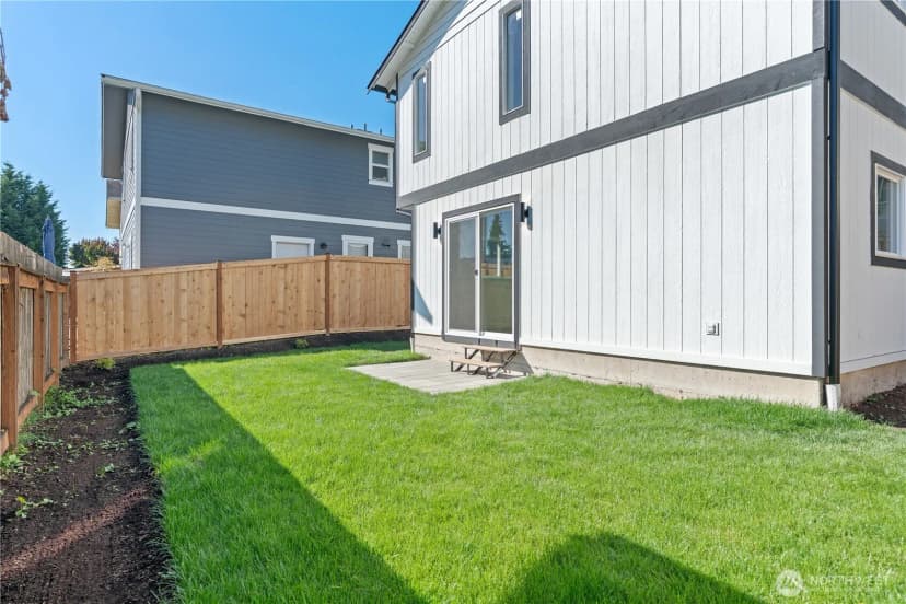 Property photo for 1718 25th Avenue S, Seattle photo 28