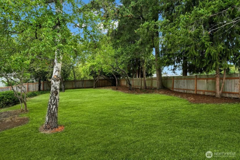 Property photo for 1321 N Skyline Drive, Tacoma photo 19