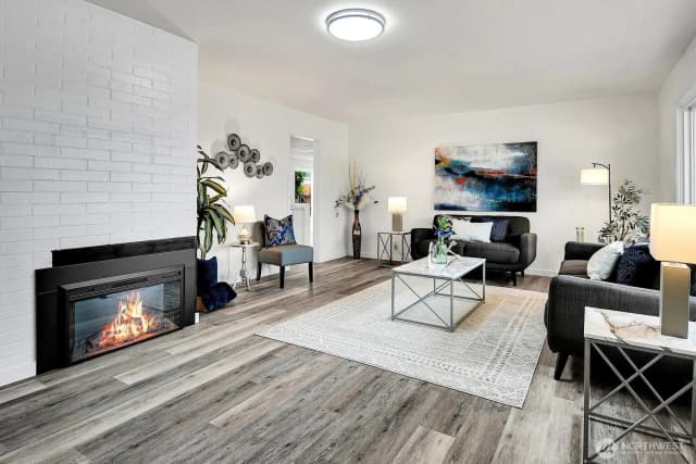 Property photo for 1321 N Skyline Drive, Tacoma photo 3