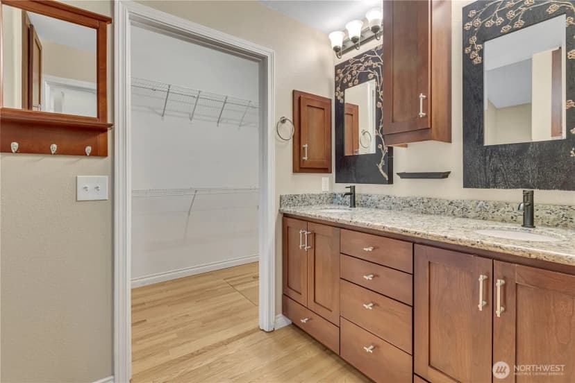 Property photo for 5121 S 234th Street #42-4, Kent photo 17
