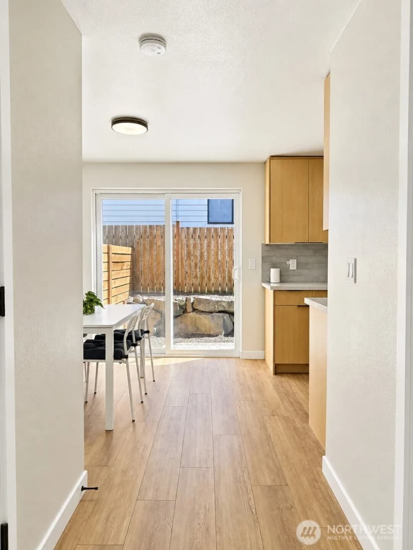 Property photo for 1220 N 137th Street #3, Seattle photo 3