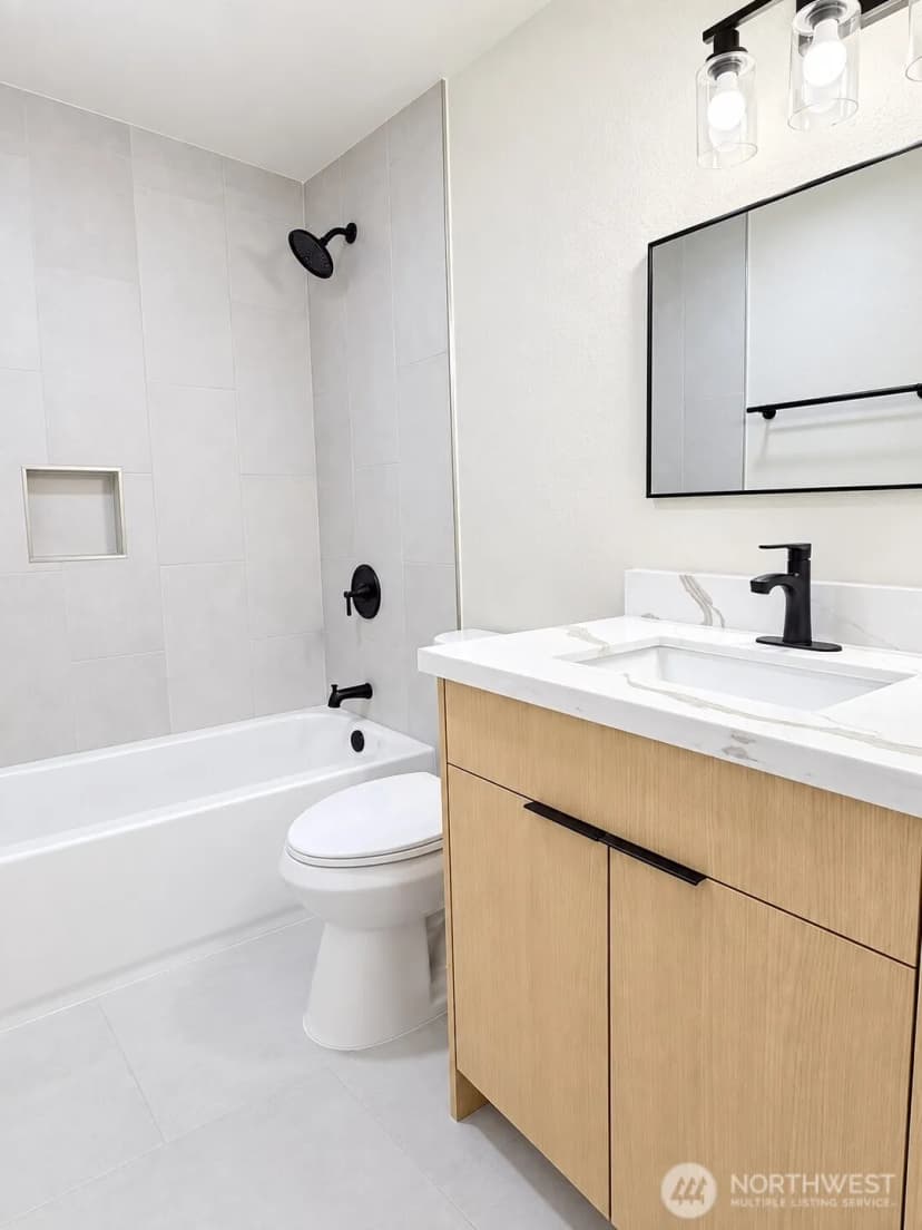 Property photo for 1220 N 137th Street #3, Seattle photo 16