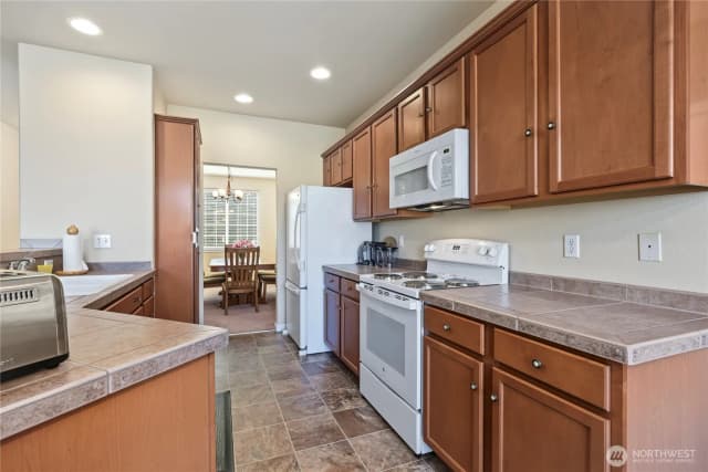 Property photo for 409 Balmer Street Sw, Orting photo 4