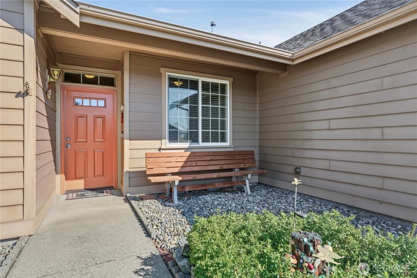 Property photo for 409 Balmer Street Sw, Orting photo 2