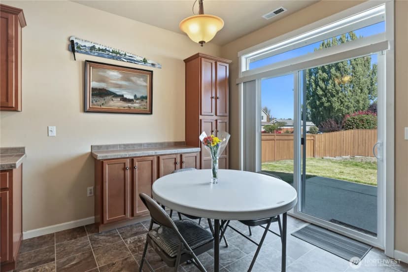 Property photo for 409 Balmer Street Sw, Orting photo 5