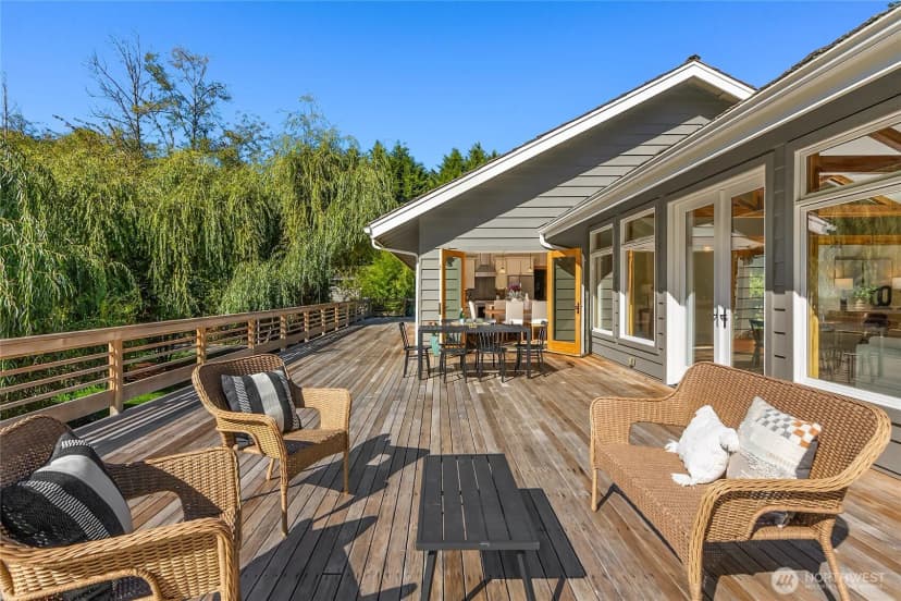Property photo for 7183 Ne Eagle Harbor Drive Ne, Bainbridge Island photo 20