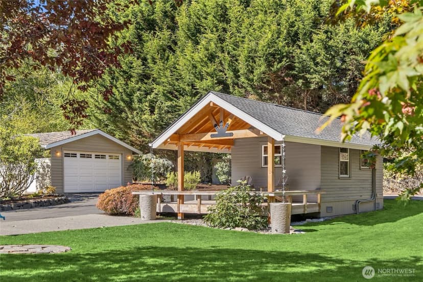 Property photo for 7183 Ne Eagle Harbor Drive Ne, Bainbridge Island photo 32