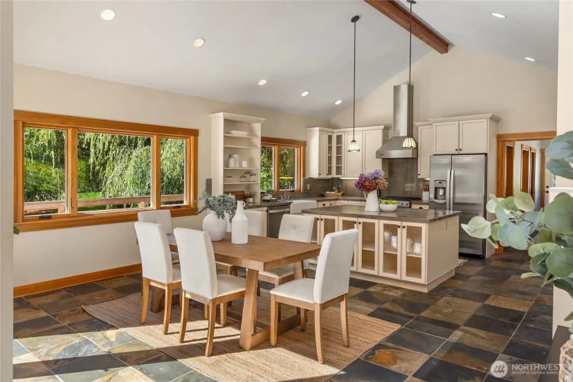 Property photo for 7183 Ne Eagle Harbor Drive Ne, Bainbridge Island photo 12