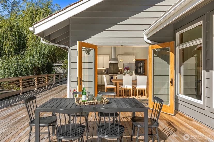 Property photo for 7183 Ne Eagle Harbor Drive Ne, Bainbridge Island photo 19