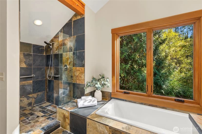 Property photo for 7183 Ne Eagle Harbor Drive Ne, Bainbridge Island photo 25