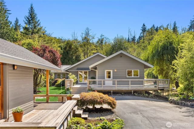 Property photo for 7183 Ne Eagle Harbor Drive Ne, Bainbridge Island