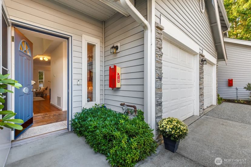 Property photo for 21508 50th Avenue W #d4, Mountlake Terrace
