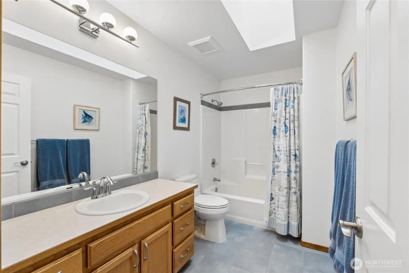 Property photo for 5718 Hillpointe Circle, Lynnwood photo 29
