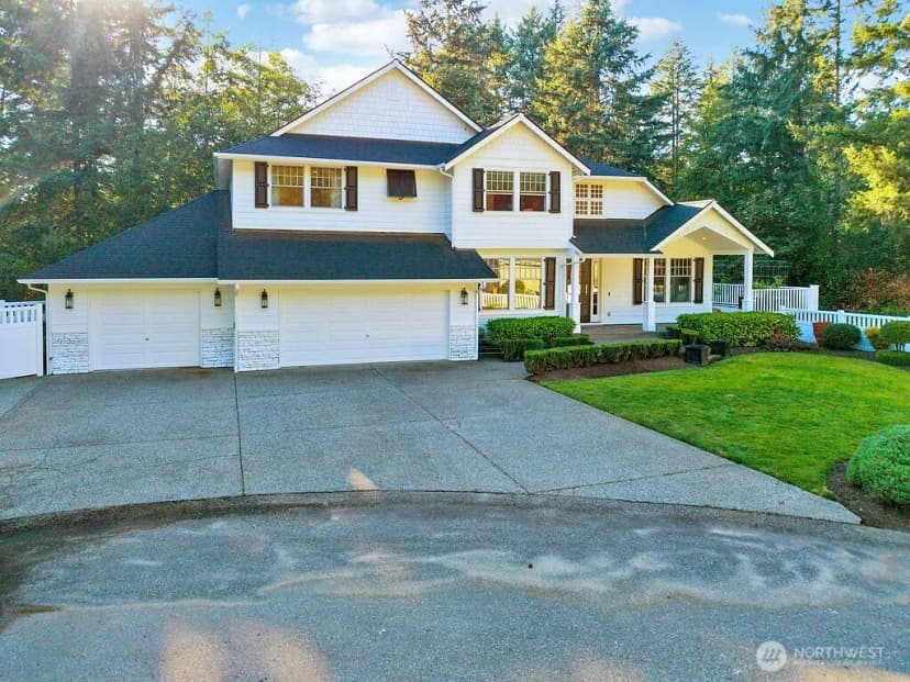Property photo for 5818 81st Street Ct Nw, Gig Harbor photo 2