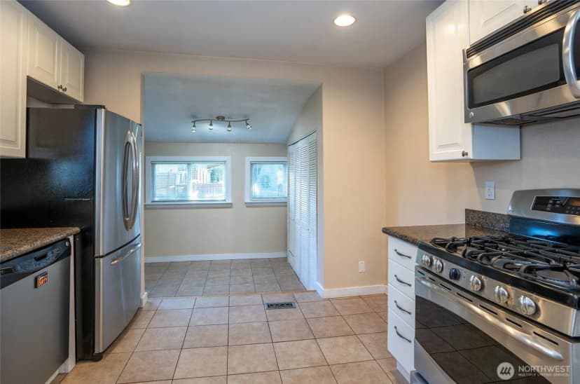 Property photo for 5210 N 46th Street, Tacoma photo 10