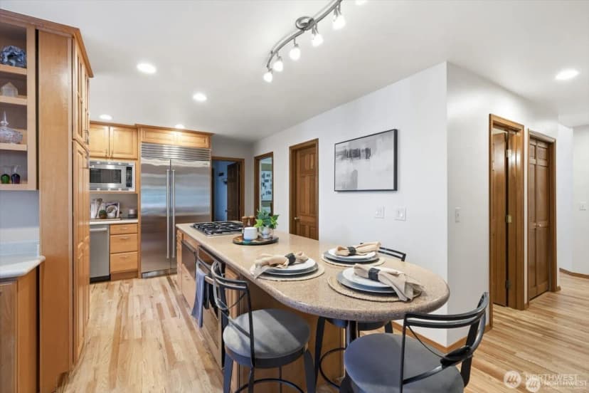 Property photo for 4649 244th Place Se, Sammamish photo 17