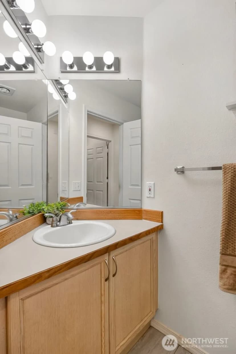Property photo for 22619 4th Avenue W #103, Bothell photo 14