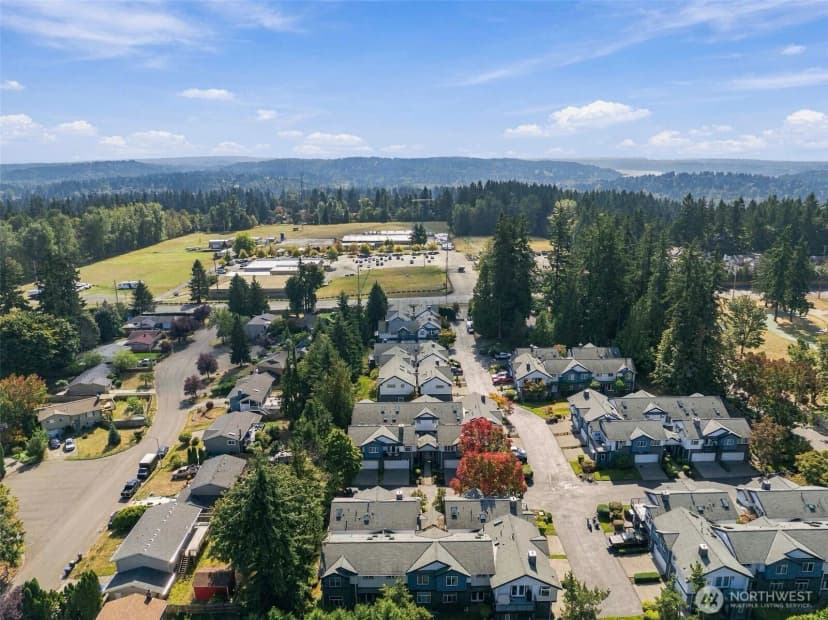 Property photo for 22619 4th Avenue W #103, Bothell photo 28