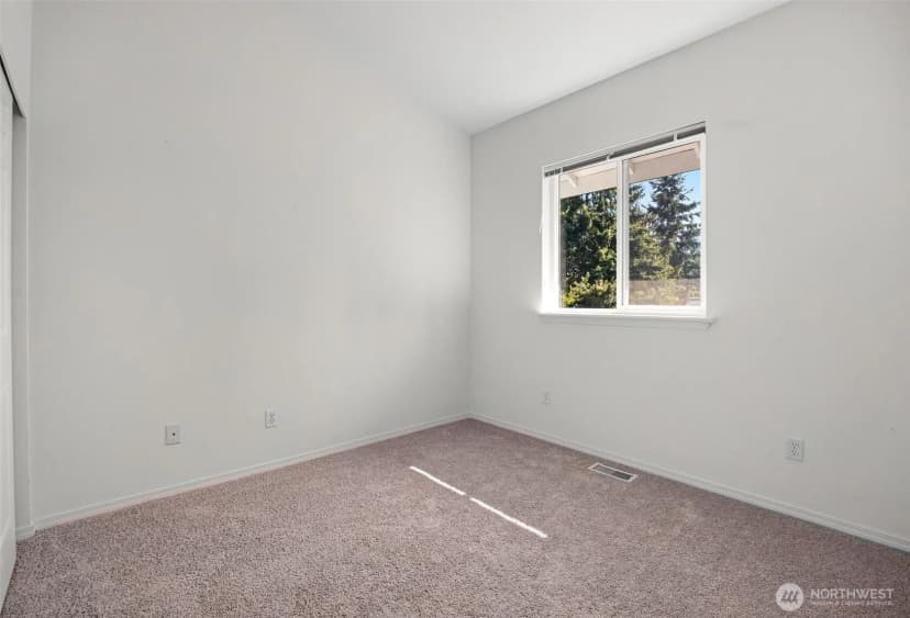 Property photo for 22619 4th Avenue W #103, Bothell photo 18