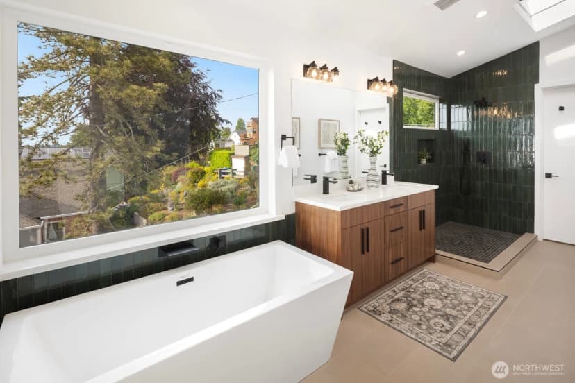 Property photo for 7602 44th Avenue Sw, Seattle photo 18