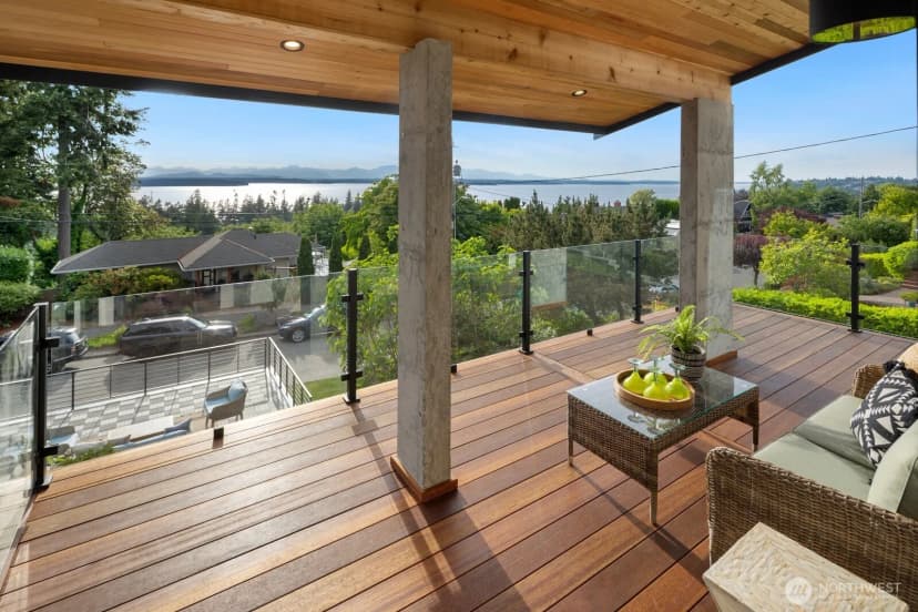 Property photo for 7602 44th Avenue Sw, Seattle photo 5