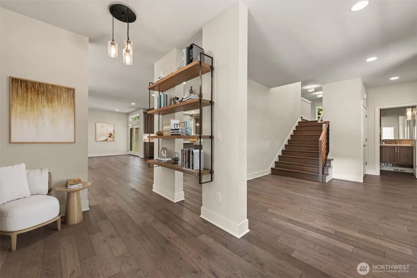 Property photo for 1711 4th St, Kirkland photo 13