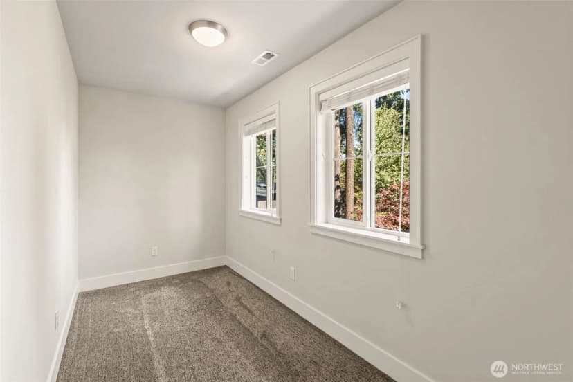 Property photo for 1711 4th St, Kirkland photo 18
