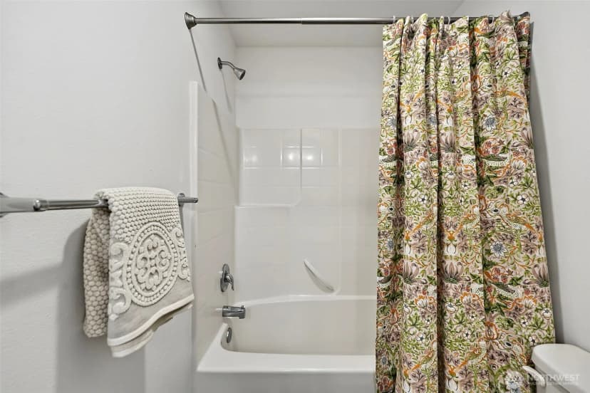 Property photo for 17123 120th Avenue E, Puyallup photo 33