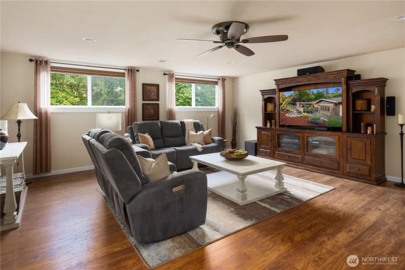 Property photo for 8807 Danforth Street Nw, Gig Harbor photo 15