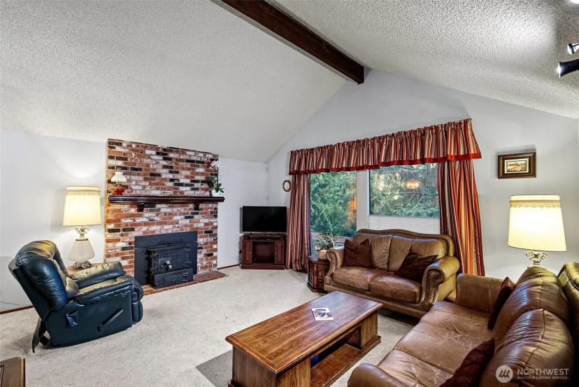 Property photo for 4417 Nw Cascade Street, Silverdale photo 6