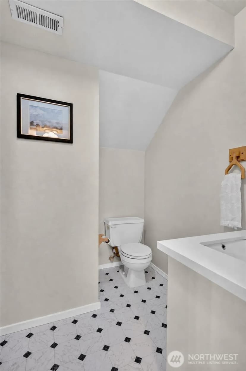 Property photo for 10915 E 62nd Street, Puyallup photo 9