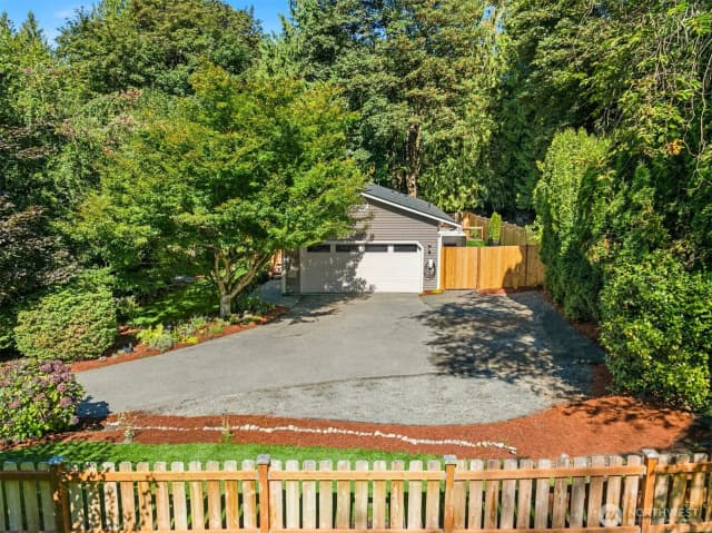 Property photo for 14722 3rd Place Ne, Duvall photo 3