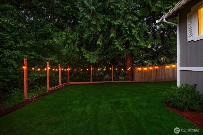 Property photo for 14722 3rd Place Ne, Duvall photo 16