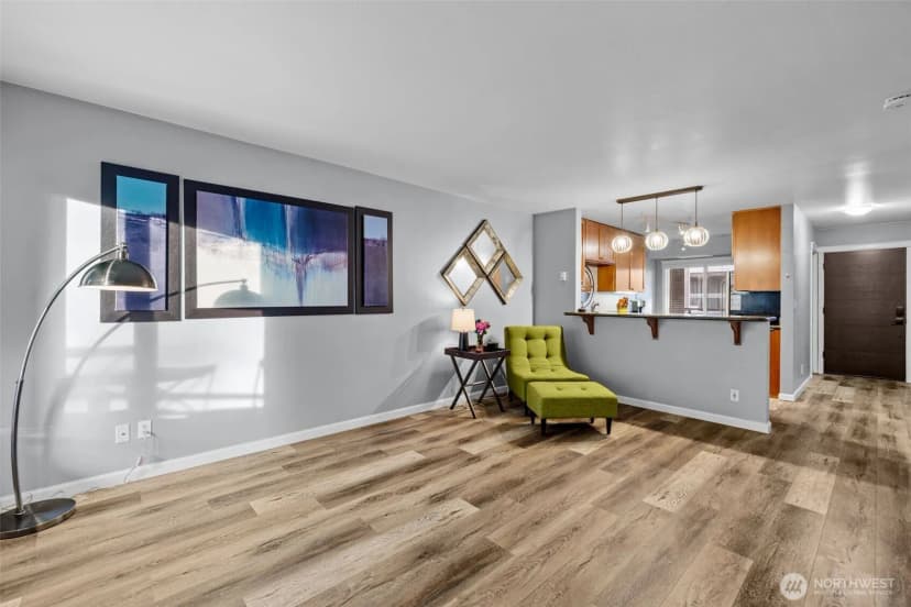 Property photo for 130 105th Avenue Se #219, Bellevue photo 11