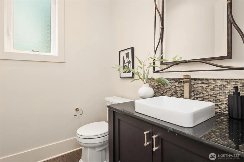 Property photo for 11210 Ne 60th Street, Kirkland photo 16